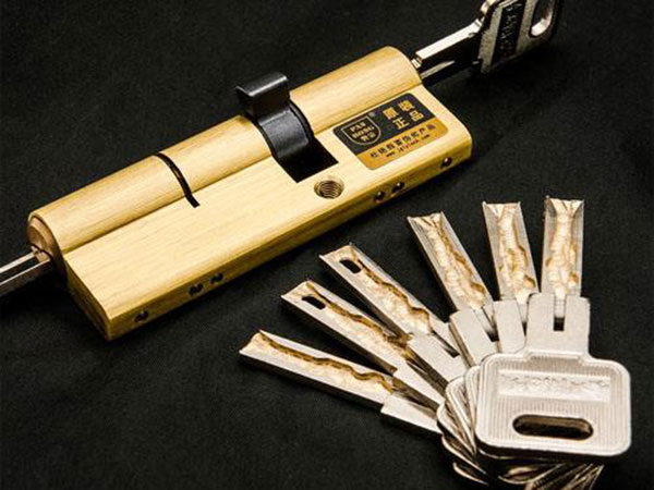 龍口保險柜開鎖（換鎖芯電話）